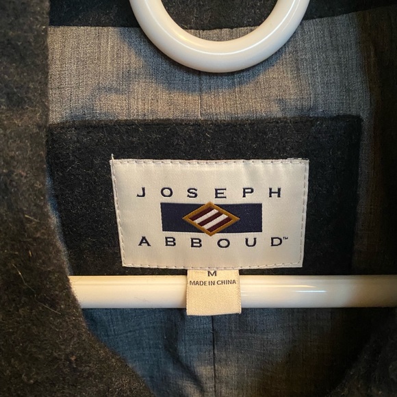 PRICE DROP!! Like new/rarely worn Joseph Abboud Pea Coat - Picture 3 of 4